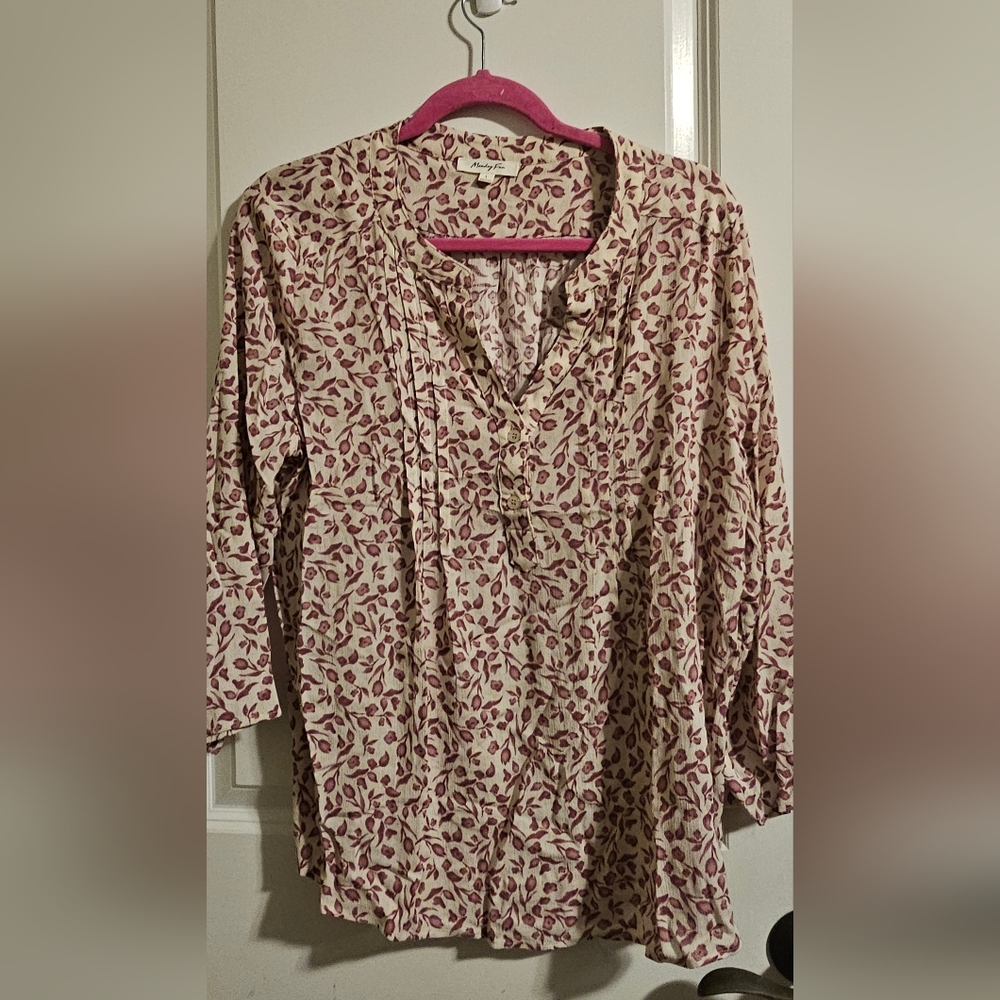 Womens blouse  size larger